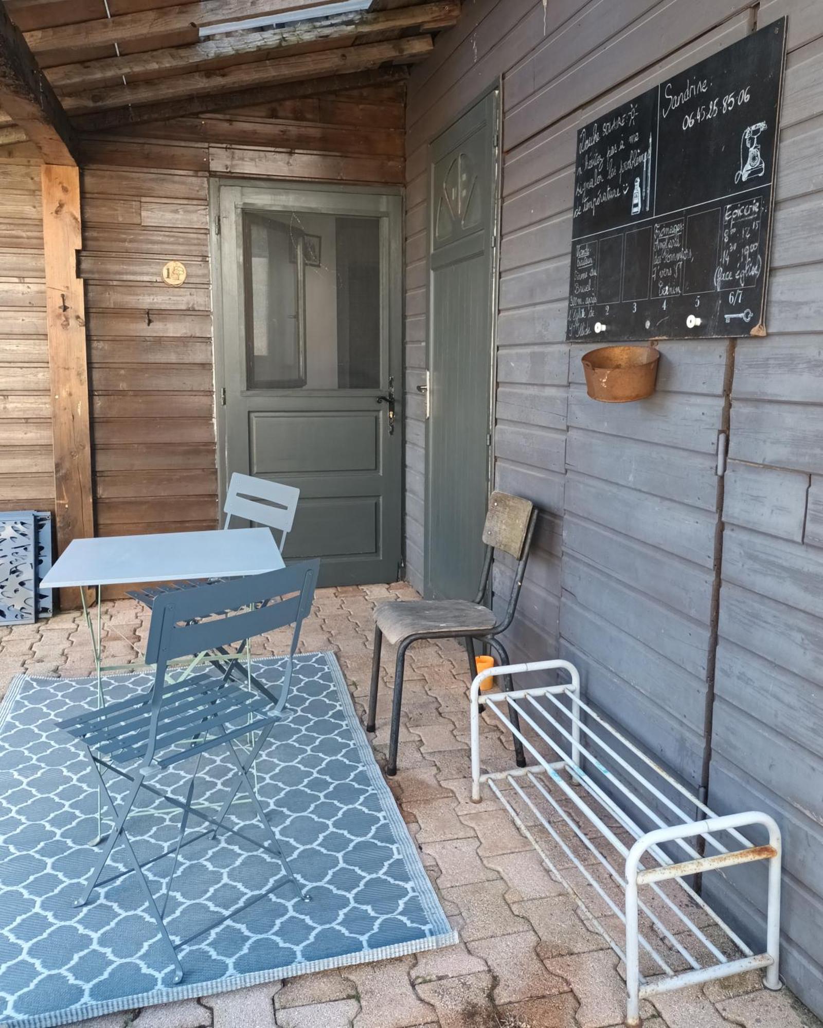 Le Miraillet, Chambre Hote Saint-Illide Bagian luar foto